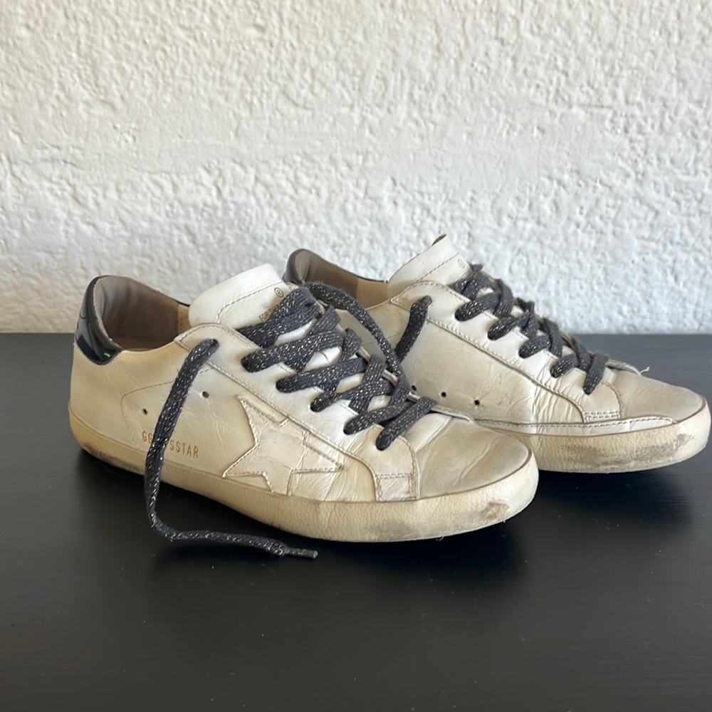 Golden Goose Sneakers